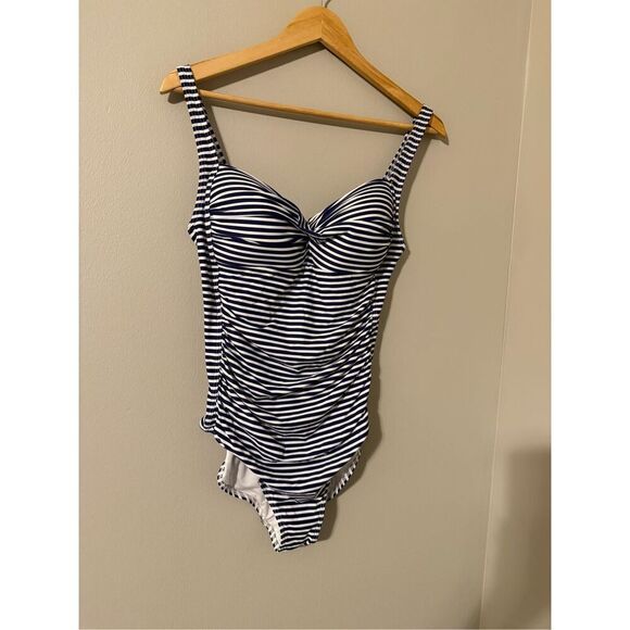 Niptuck Women's 10 Twist Front One Piece Swimsuit Blue Sorrento Stripe Nautical - Picture 6 of 14